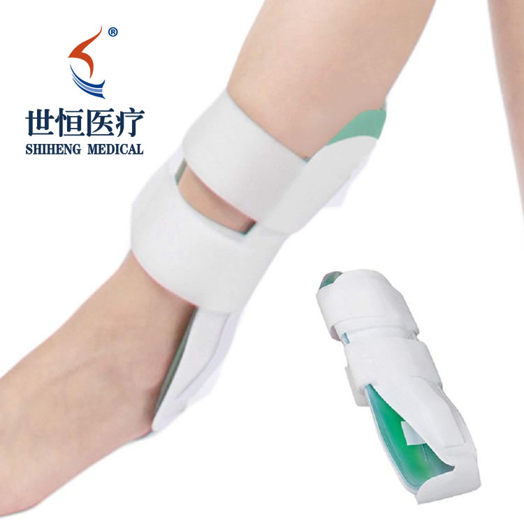 Soft ankle clip support brace