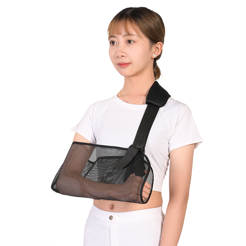 Breathable arm sling with strengthen strap